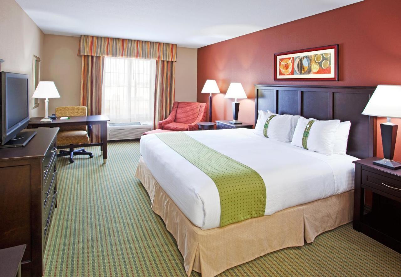 Holiday Inn Midland By Ihg Bagian luar foto